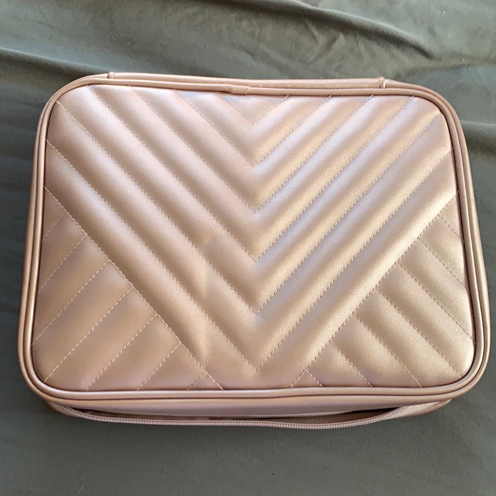 Makeup and makeup brush travel bag